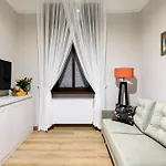 Arianska 16 I Ac & Free Parking * Krakow