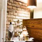 Arianska 16 I Ac & Free Parking * Krakow