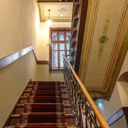 Old Town Ac Main Raiway Station Apartman *