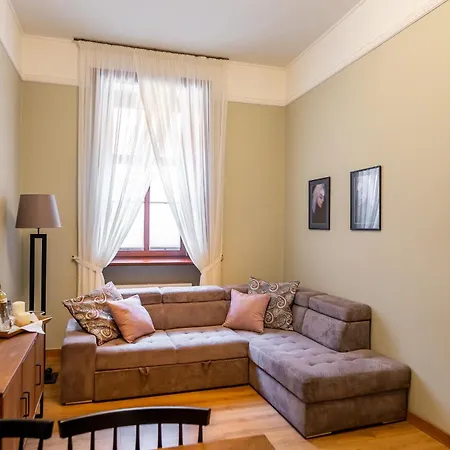 Apartman Old Town Ac Main Raiway Station *