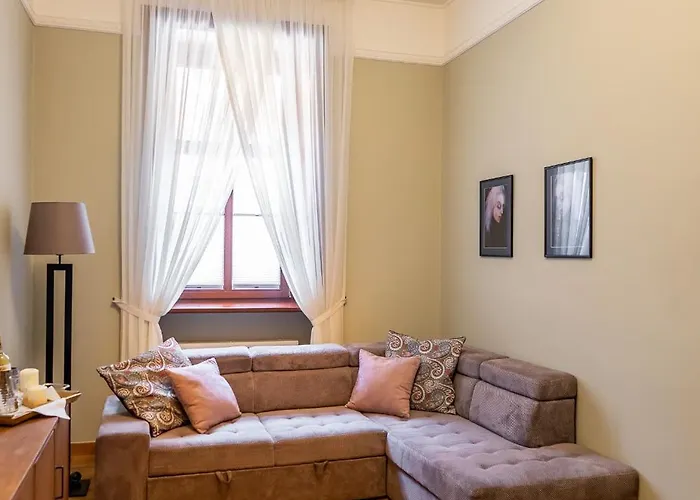 Apartment Old Town Ac Main Raiway Station *