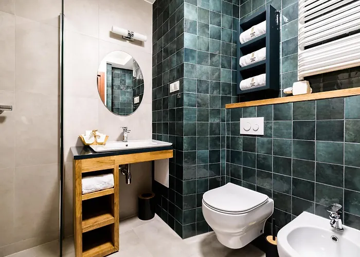 Old Town Ac Main Raiway Station Apartment