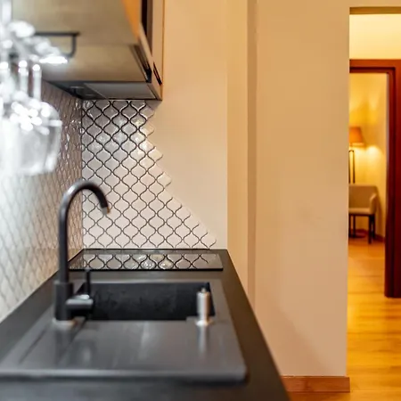 Old Town Ac Main Raiway Station * Krasków