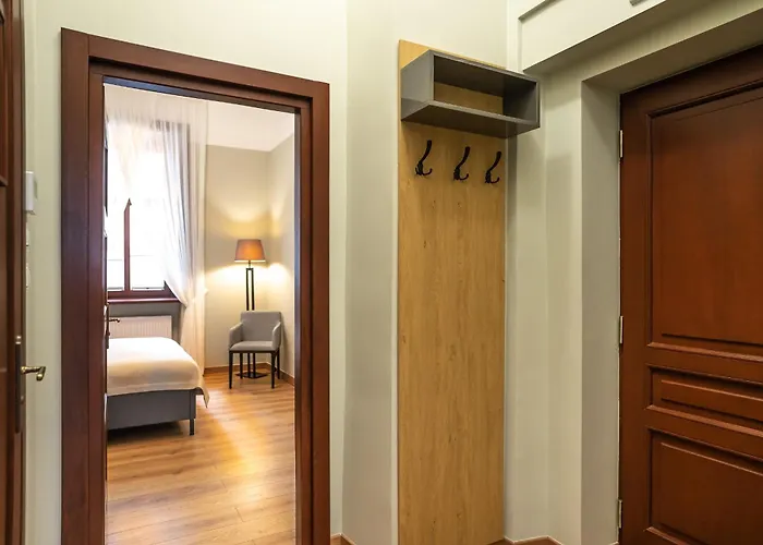 Old Town Ac Main Raiway Station * Krakov