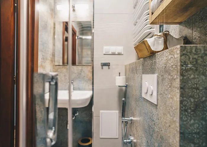 Old Town Ac Main Raiway Station * Krakov